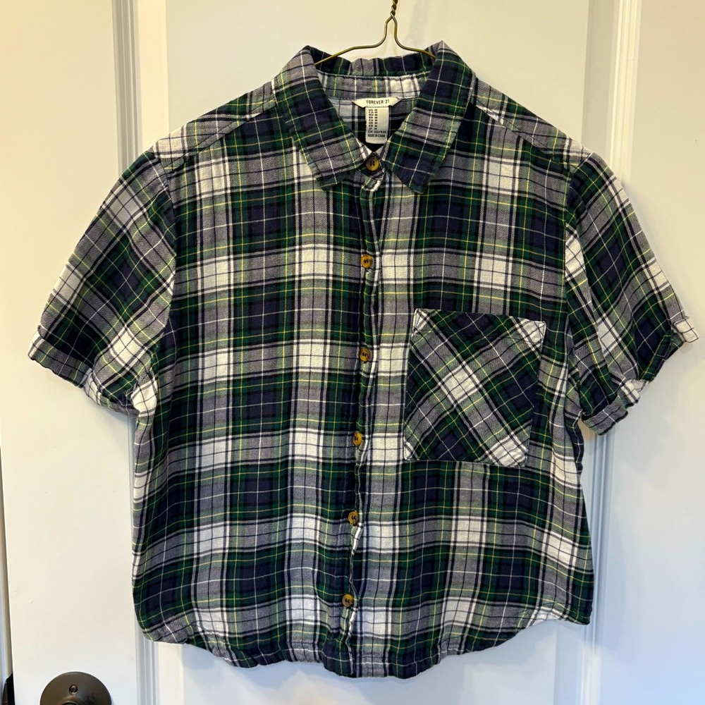 Forever 21 Green Plaid Button Down Shirt